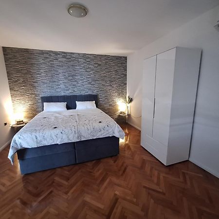 Apartment Little Princess Dora Senj  Extérieur photo