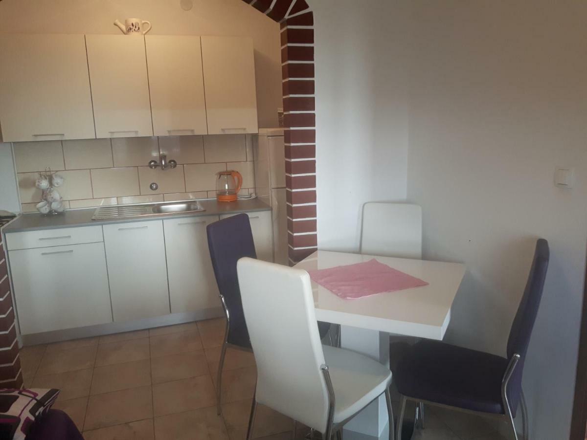 Apartment Little Princess Dora Senj  Extérieur photo