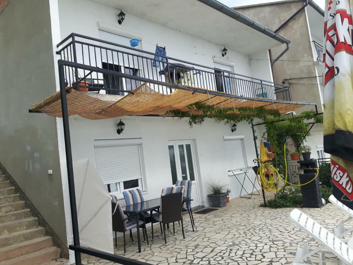 Apartment Little Princess Dora Senj  Extérieur photo